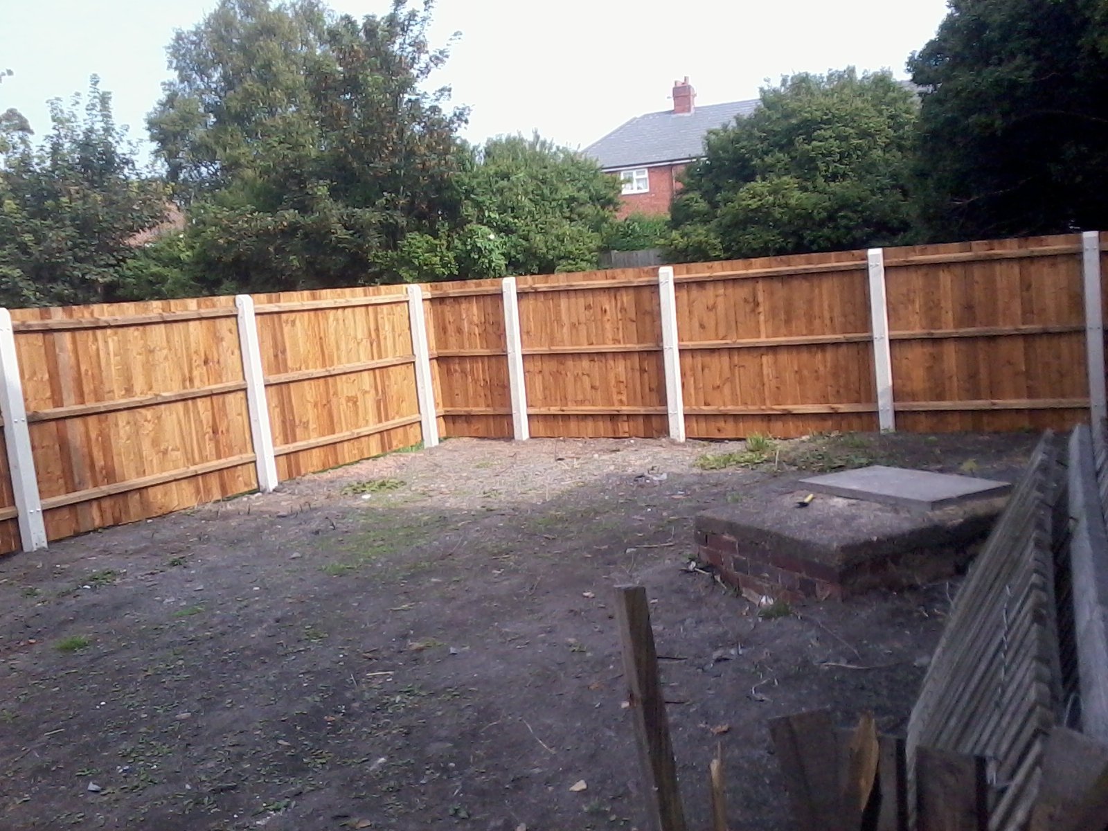 Diamond Fencing, fencing contractors in the West Midlands